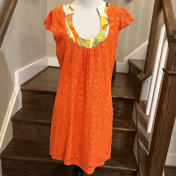 Trina Turk Orange Crochet With Silk Detail Neckline Pleated Shift Dress Size 6 - Picture 2 of 10